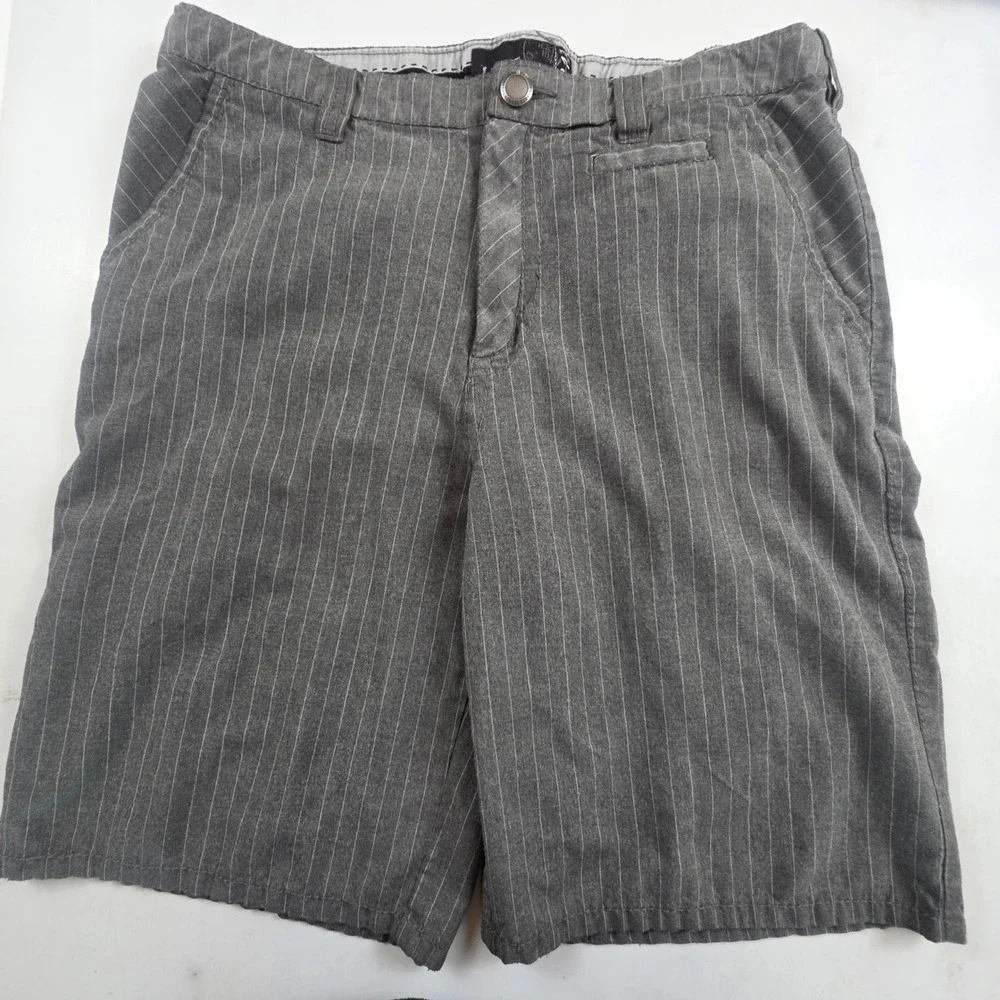 BKE Carlisle Pinstripe Shorts Mens 34 Heather Grey Regular Fit Casual 26581AM
